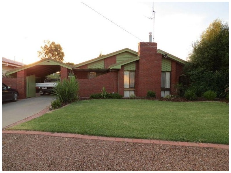 19 William Street, Numurkah VIC 3636