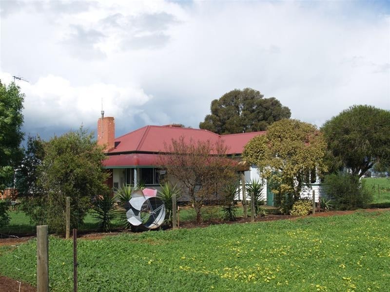 410 Union Road, Katandra West VIC 3634