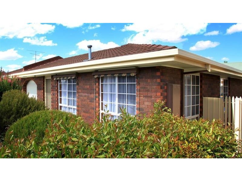 2/82 Saxton Street, Numurkah VIC 3636