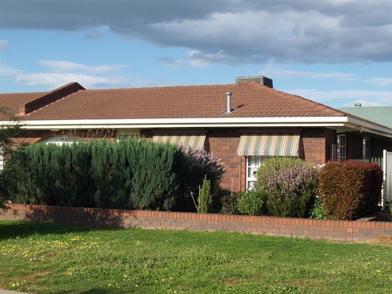 2/82 Saxton Street, Numurkah VIC 3636