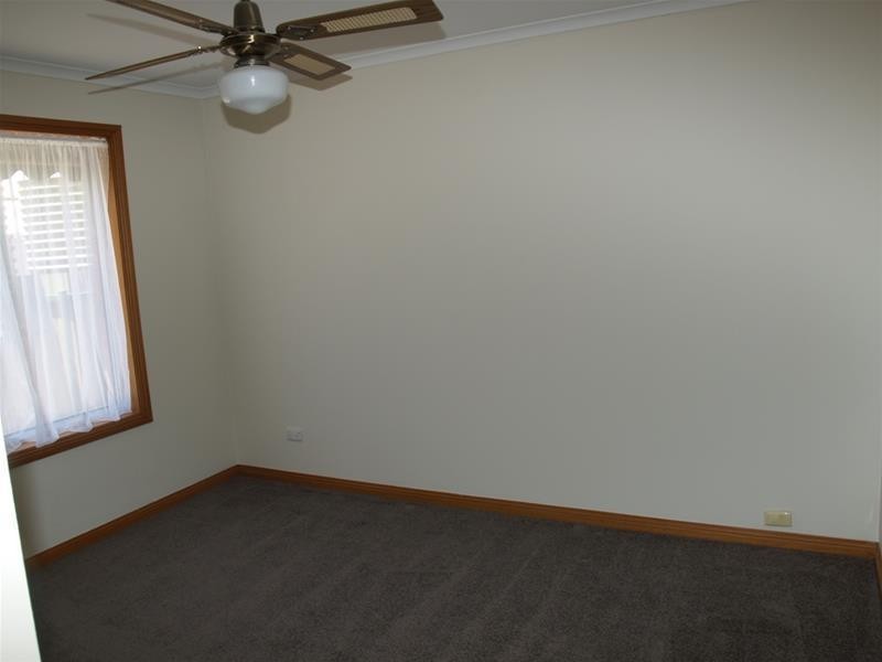 2/82 Saxton Street, Numurkah VIC 3636