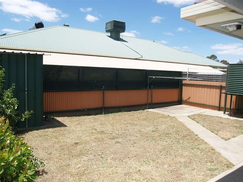 2/82 Saxton Street, Numurkah VIC 3636