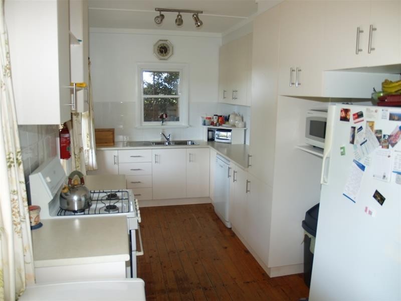 76 Robertson Street, Nathalia VIC 3638