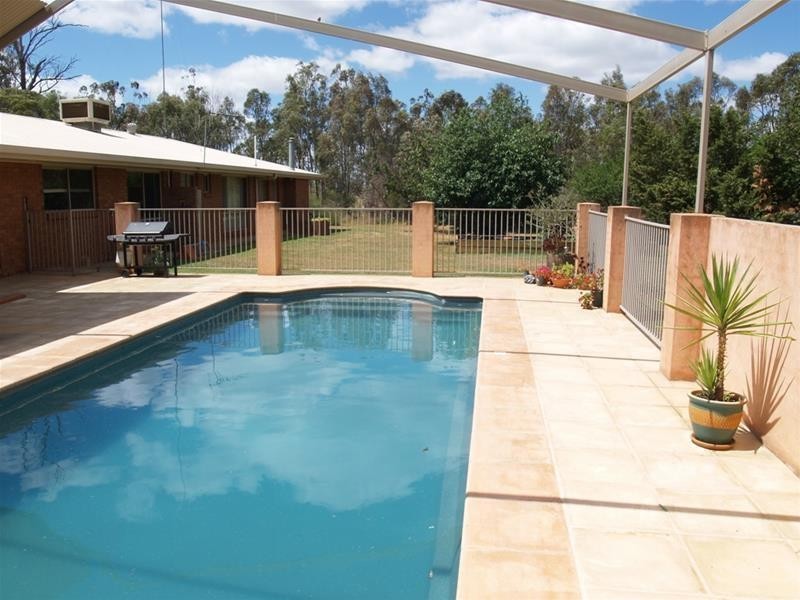 66 Sutcliffes Road, Numurkah VIC 3636