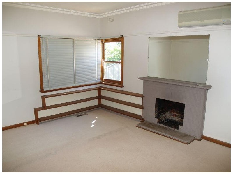 12 Katamatite Road, Numurkah VIC 3636