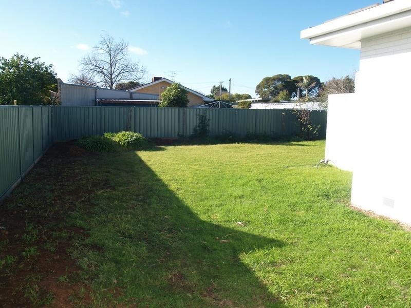 6 Harbison Avenue, Numurkah VIC 3636