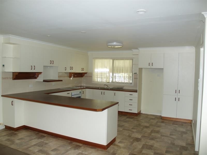 8 Rowe Street, Katunga VIC 3640