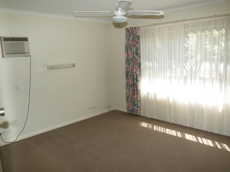 8 Rowe Street, Katunga VIC 3640