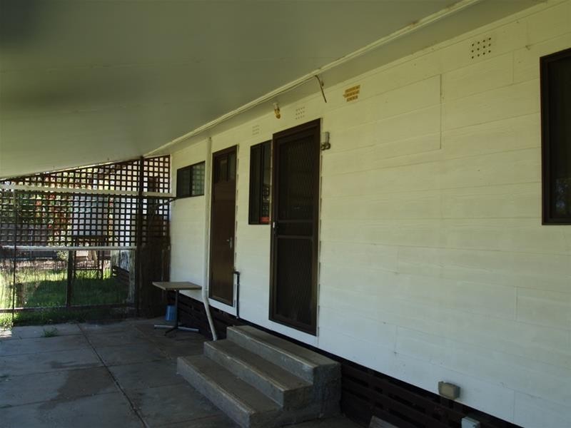 8 Rowe Street, Katunga VIC 3640