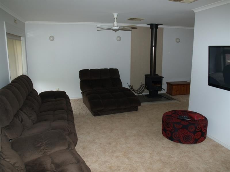 49/51 Robertson Street, Nathalia VIC 3638