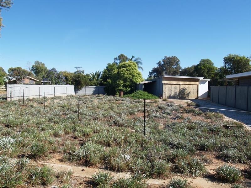 49 Pine Street, Numurkah VIC 3636