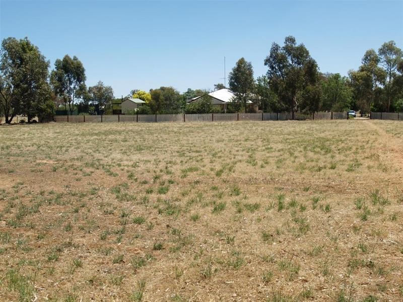 2981 Goulburn Valley Highway, Numurkah VIC 3636