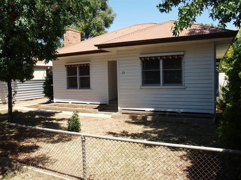 23 Murray Avenue, Numurkah VIC 3636