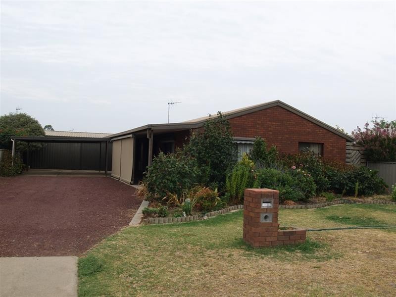 17 Madeline Street, Numurkah VIC 3636