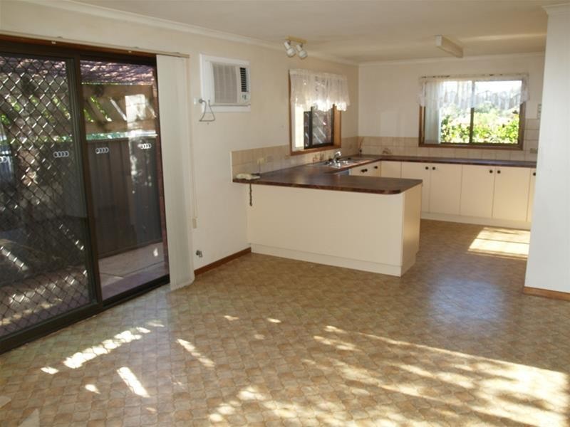 17 Madeline Street, Numurkah VIC 3636