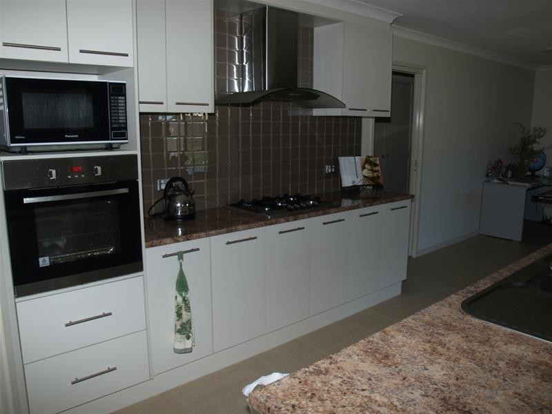 12 Bristol Street, Katunga VIC 3640