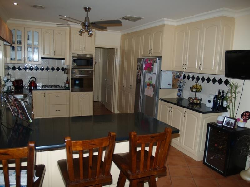 18 Reynolds Drive, Numurkah VIC 3636