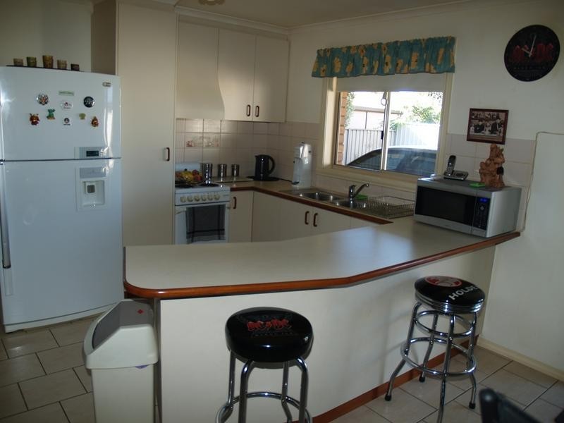 2/15 Madeline Street, Numurkah VIC 3636