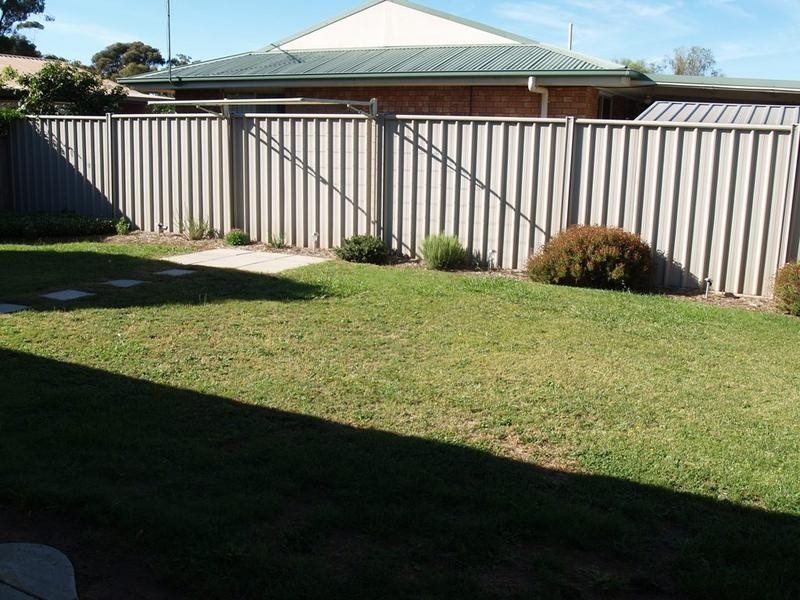 2/15 Madeline Street, Numurkah VIC 3636