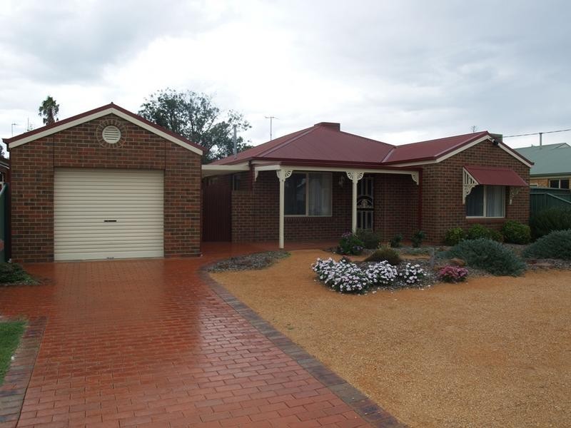 6 Queen Street, Numurkah VIC 3636