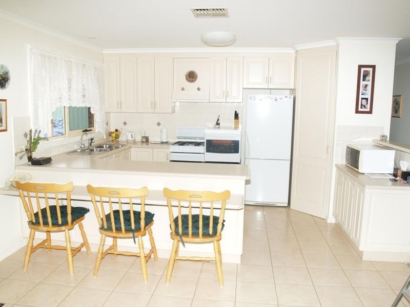 6 Queen Street, Numurkah VIC 3636