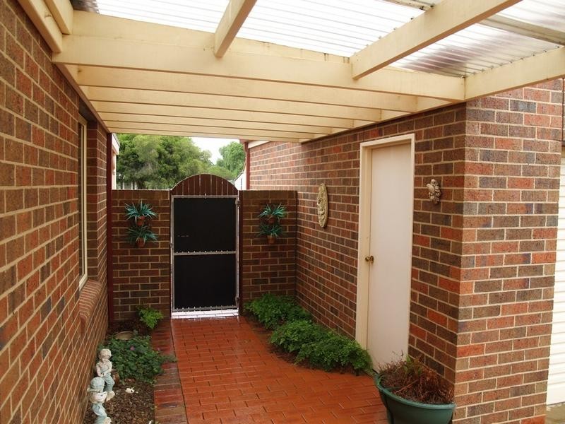 6 Queen Street, Numurkah VIC 3636