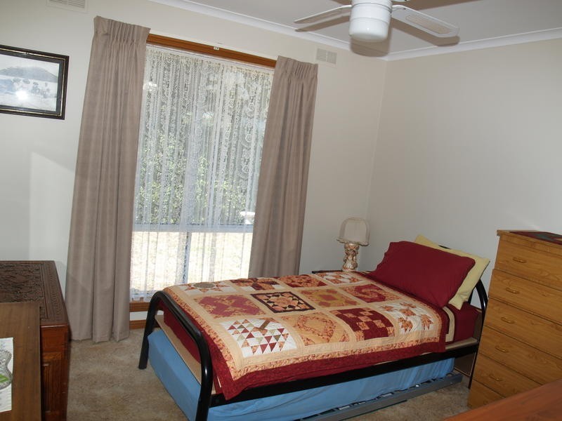 1/82 Saxton Street, Numurkah VIC 3636