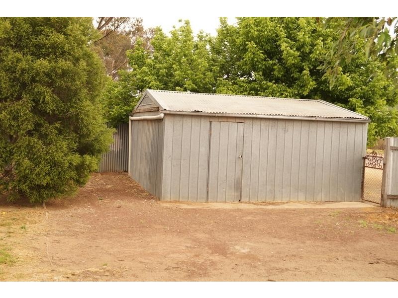 73 Saxton Street, Numurkah VIC 3636
