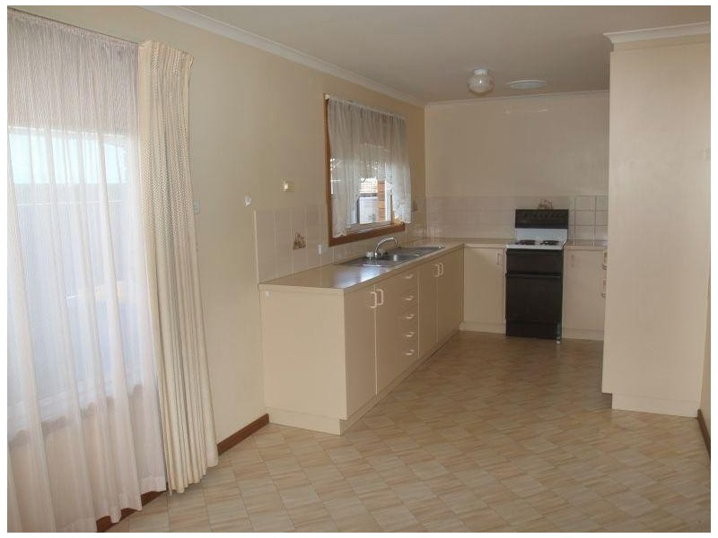 1/2 Madeline Street, Numurkah VIC 3636