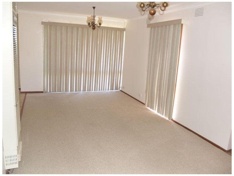 16 Toorak Street, Numurkah VIC 3636