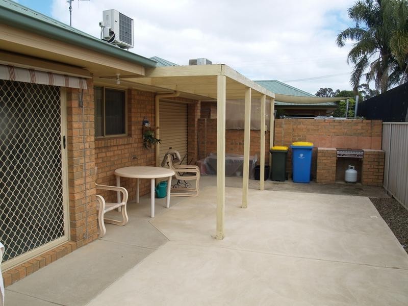 2/58 Russell Street, Numurkah VIC 3636