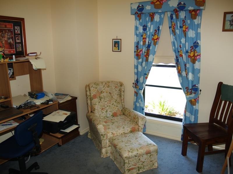 18 Reynolds Drive, Numurkah VIC 3636