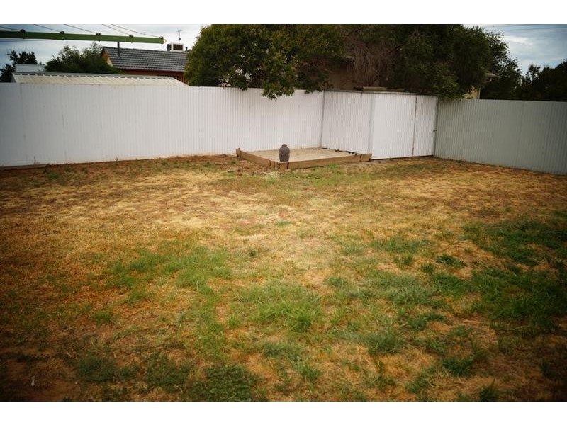 32 Mackenzie Street, Numurkah VIC 3636