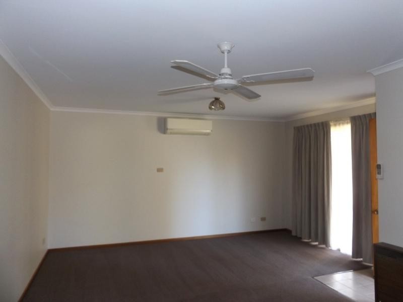 2/5 Brenion Street, Numurkah VIC 3636