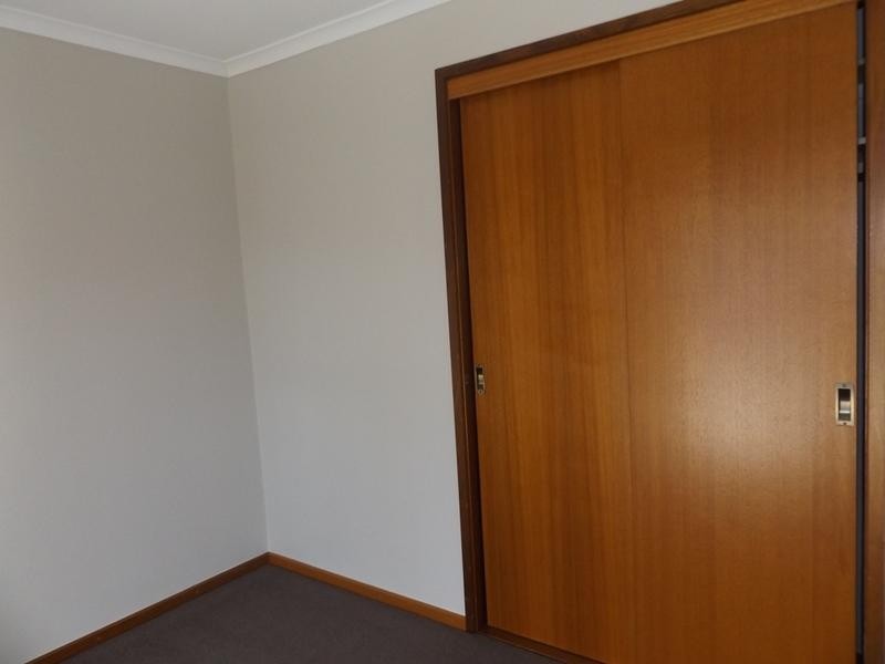 2/5 Brenion Street, Numurkah VIC 3636