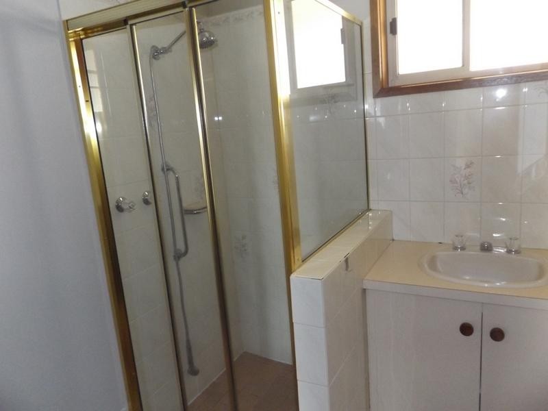 2/5 Brenion Street, Numurkah VIC 3636