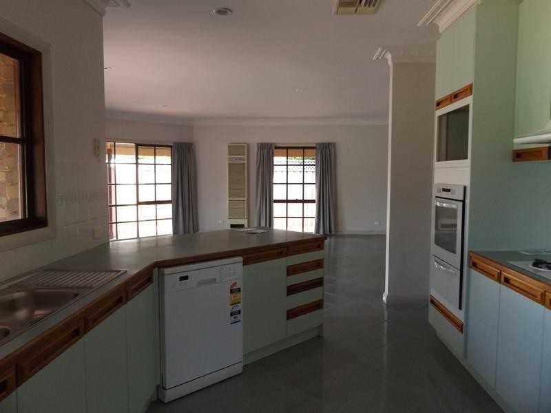 1 Olivia Court, Numurkah VIC 3636