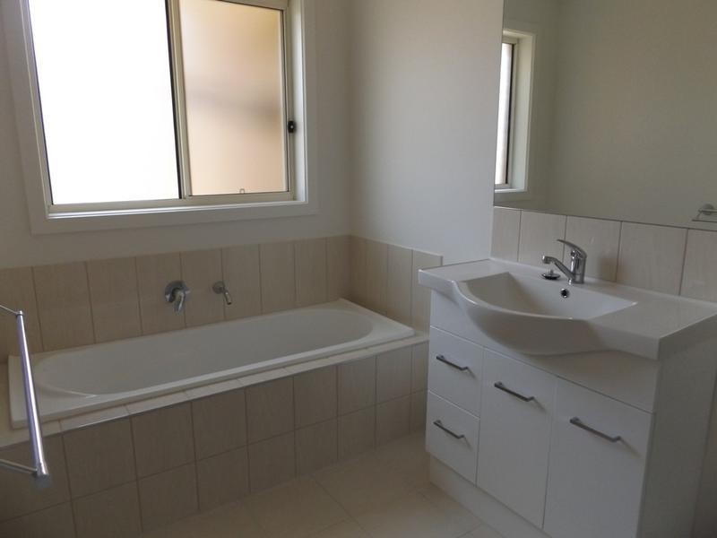 49 Russell Street, Numurkah VIC 3636