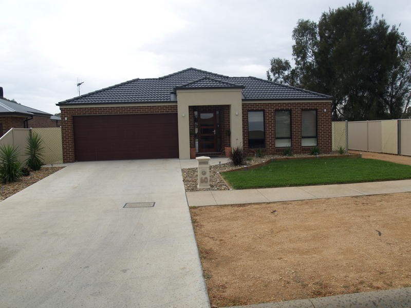 60 Wattle Drive, Numurkah VIC 3636