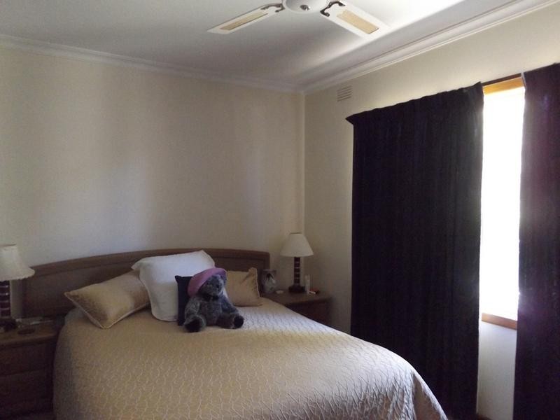 11 Rowe Street, Numurkah VIC 3636