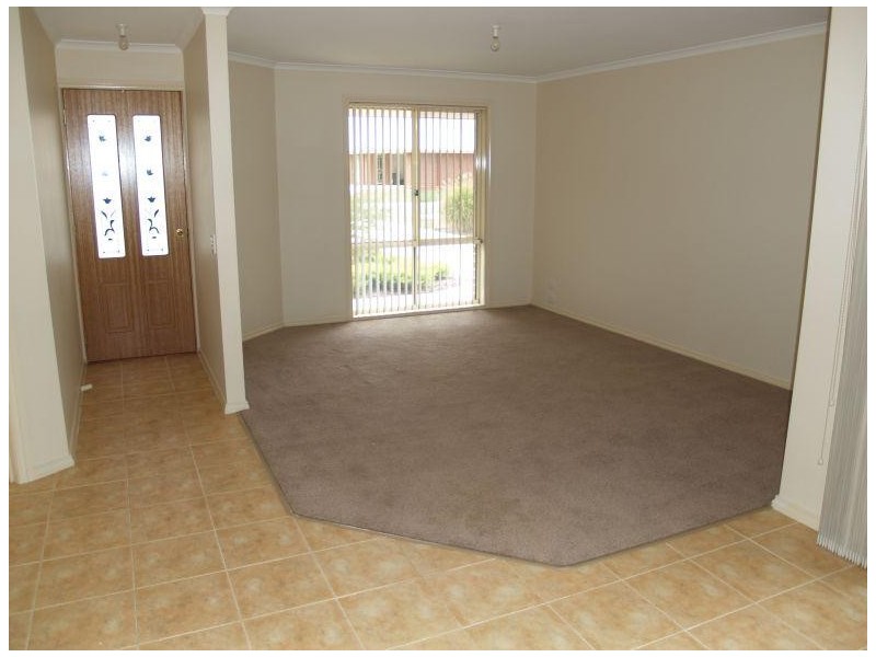 14 Mae Street, Numurkah VIC 3636