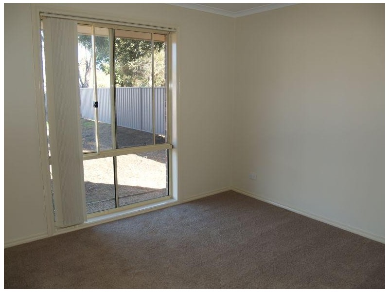 14 Mae Street, Numurkah VIC 3636