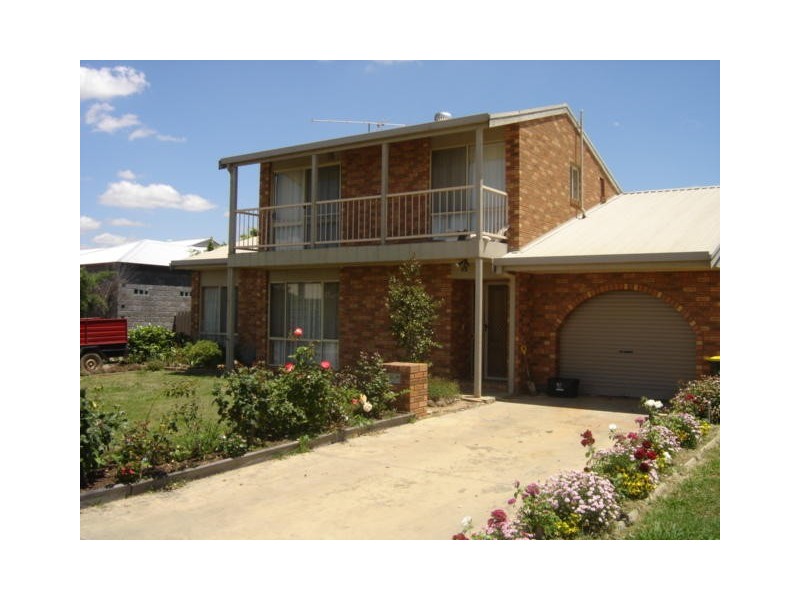 1 23 Russell Street, Numurkah VIC 3636