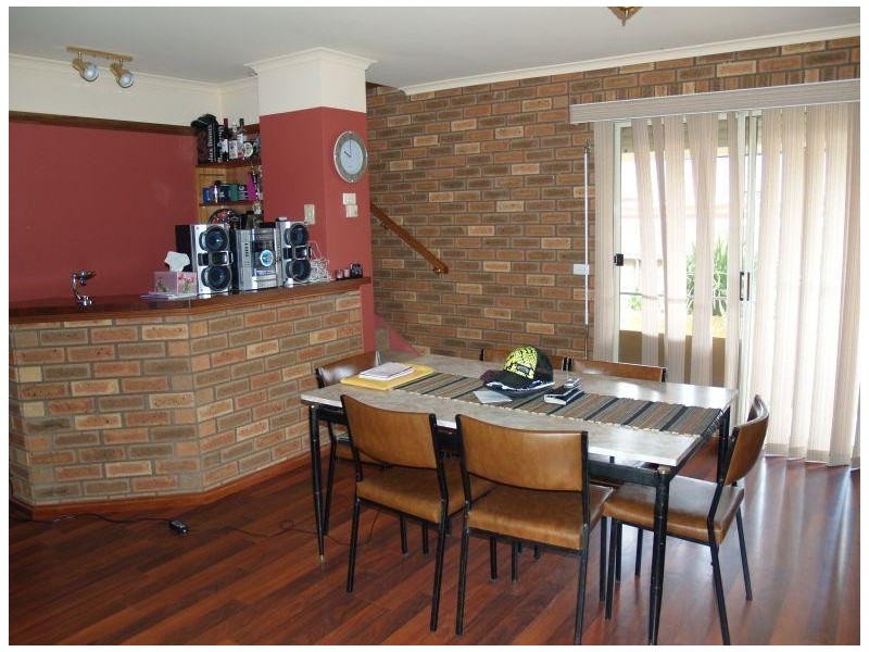 1 23 Russell Street, Numurkah VIC 3636