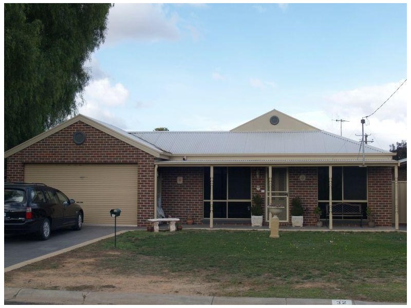 32 Queen Street, Numurkah VIC 3636