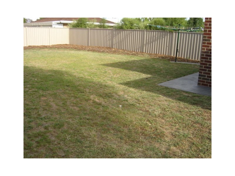 32 Queen Street, Numurkah VIC 3636
