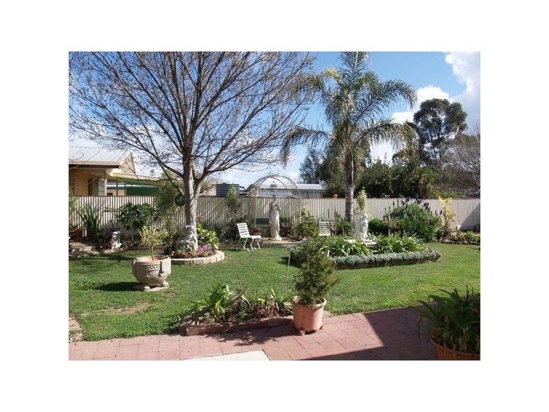 20 Meiklejohn Street, Numurkah VIC 3636