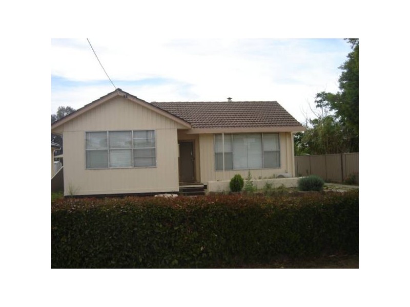 2 Henderson Court, Numurkah VIC 3636