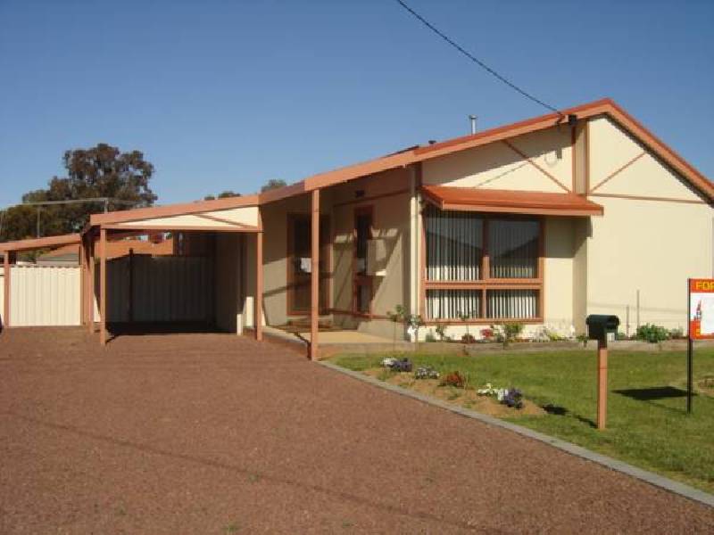 16 Toorak Street, Numurkah VIC 3636