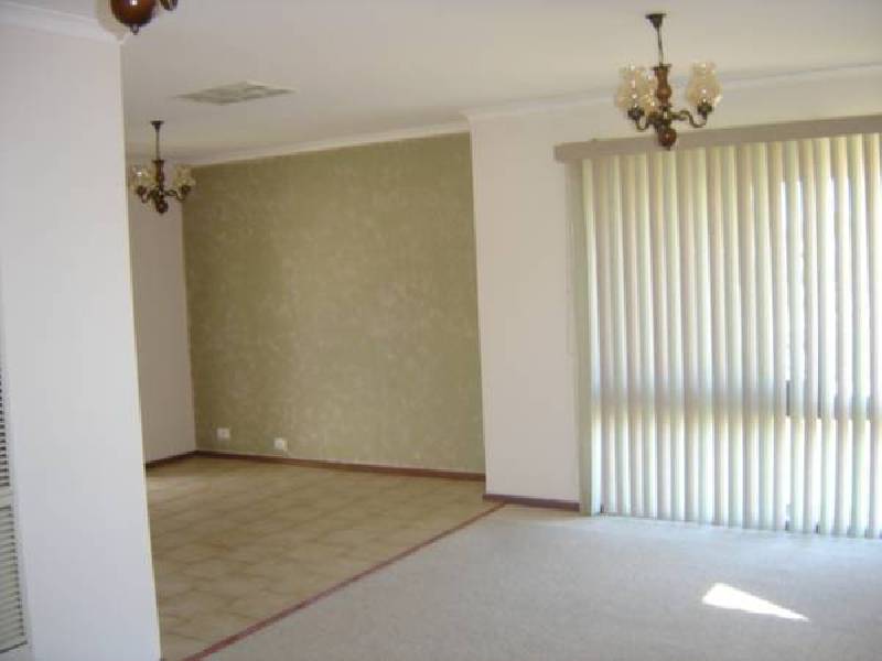 16 Toorak Street, Numurkah VIC 3636